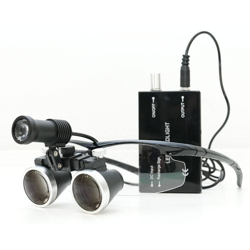 3.5x Dental Loupes and 5W Headlight